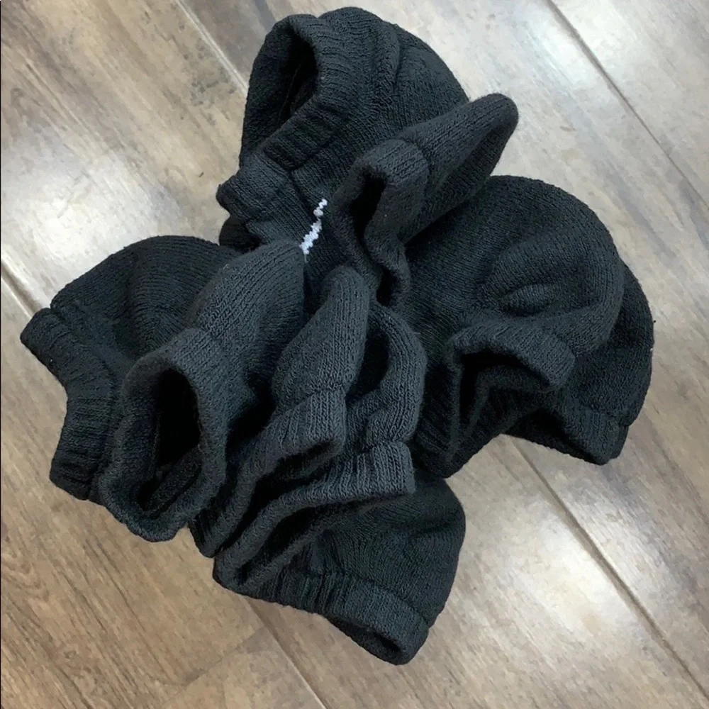 Nike pairs socks
